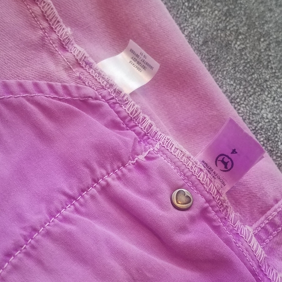 Victoria's Secret PINK neon purple cut off shorts - Picture 4 of 9